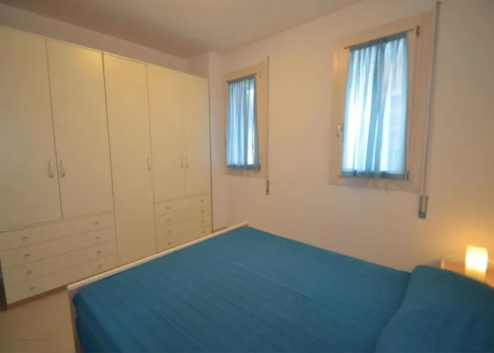 Modern Downtown Flat Near The Rosolina Mare